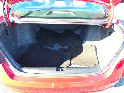 Certified 2021 Honda Accord EX image 15