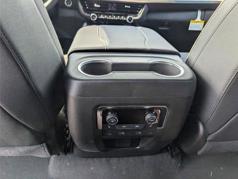 New 2026 Chevrolet Tahoe Premier AWD/4WD image 19