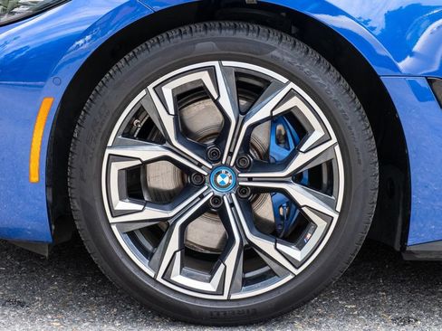 Used 2023 BMW i4 eDrive40 w/ M Sport Package RWD image 35