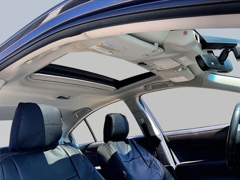 Used 2017 Subaru Legacy 2.5i Limited image 14