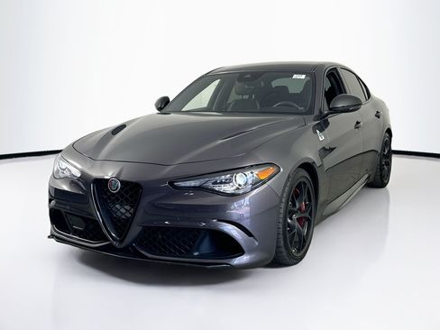 Used 2020 Alfa Romeo Giulia Quadrifoglio w/ Nero Edizione RWD image 1