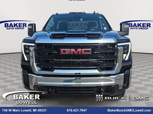 New 2026 GMC Sierra 3500 Pro image 2