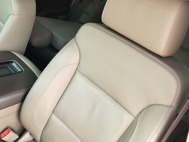 Used 2020 Chevrolet Tahoe LT w/ Luxury Package RWD image 24