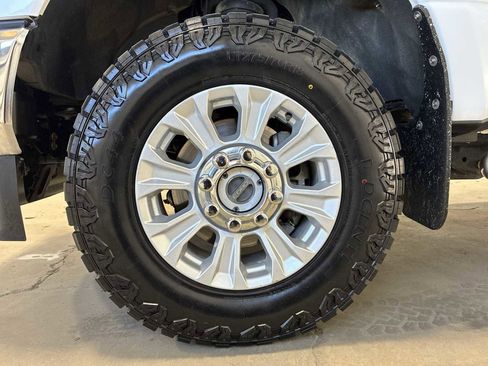 Used 2020 Ford F350 XLT w/ XLT Value Package image 18