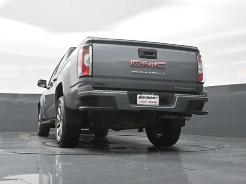Used 2022 GMC Canyon Denali image 22