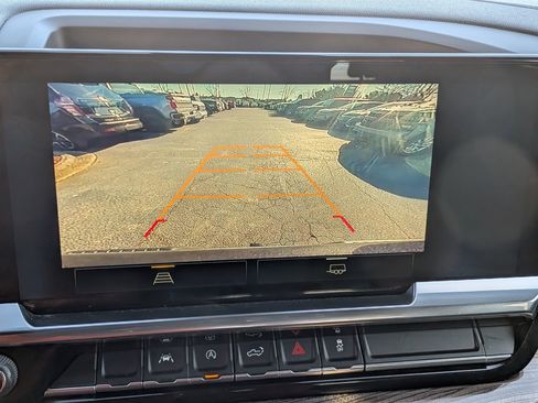 Used 2023 Chevrolet Silverado 1500 LT image 29