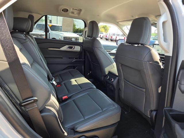 New 2026 Ford Explorer Active w/ Active Comfort Package AWD/4WD image 42