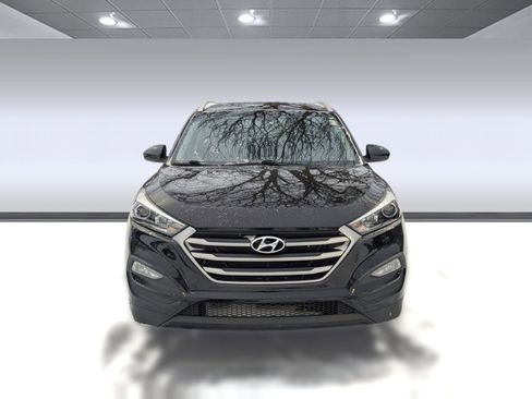 Used 2017 Hyundai Tucson SE image 4