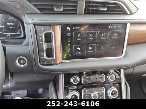 Used 2023 GMC Yukon XL Denali Ultimate image 7