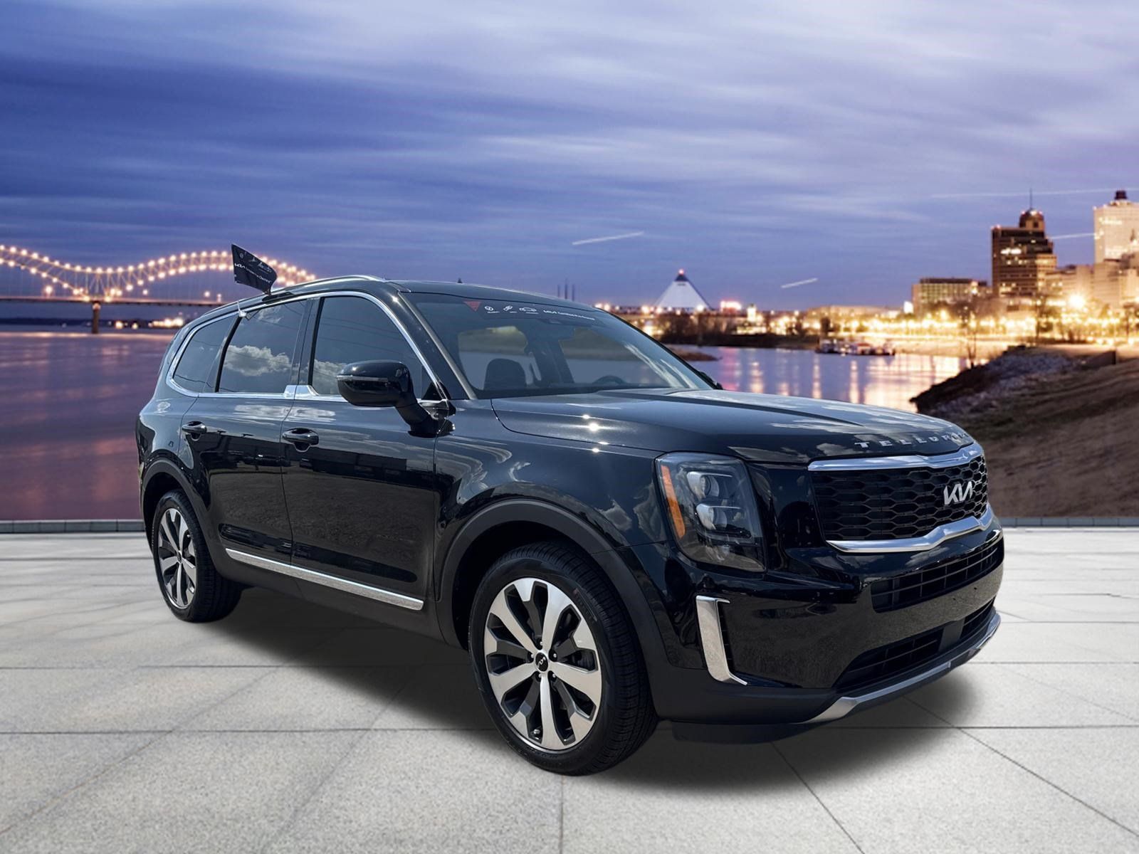 Used 2022 Kia Telluride EX w/ EX Premium Package FWD image 4