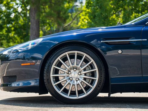 Used 2006 Aston Martin DB9 Volante RWD image 6