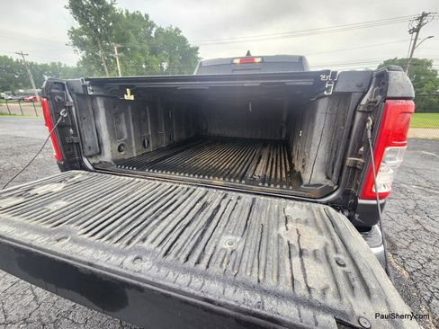 Used 2019 RAM 1500 Big Horn AWD/4WD image 14
