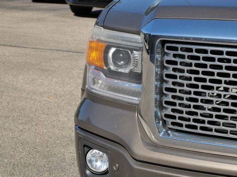 Used 2015 GMC Sierra 1500 Denali w/ Driver Alert Package image 3