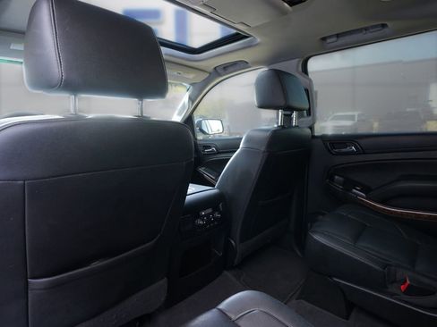 Used 2020 Chevrolet Tahoe Premier AWD/4WD image 27