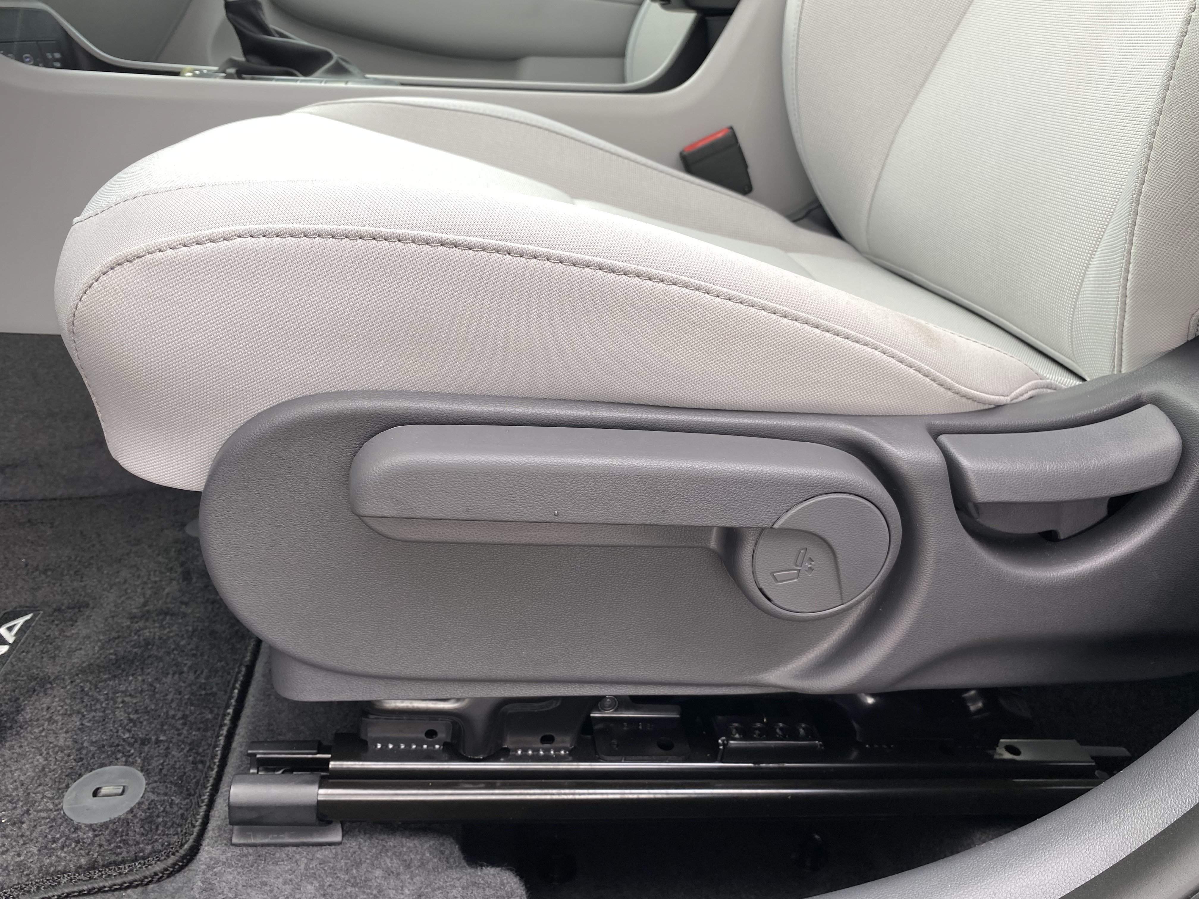 New 2026 Hyundai Kona SEL Sport FWD image 21