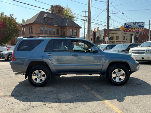 Used 2005 Toyota 4Runner Limited image 2