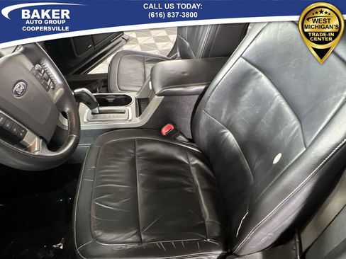 Used 2009 Ford Flex SEL image 17
