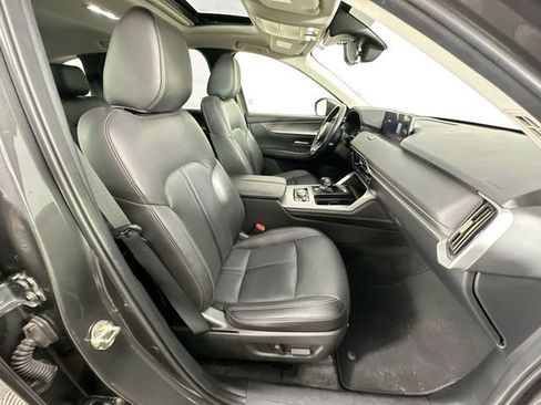 Used 2024 MAZDA CX-90 3.3 Turbo w/ Preferred Plus AWD/4WD image 29