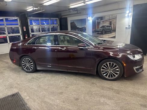 Used 2017 Lincoln MKZ Select w/ Technology Package image 13