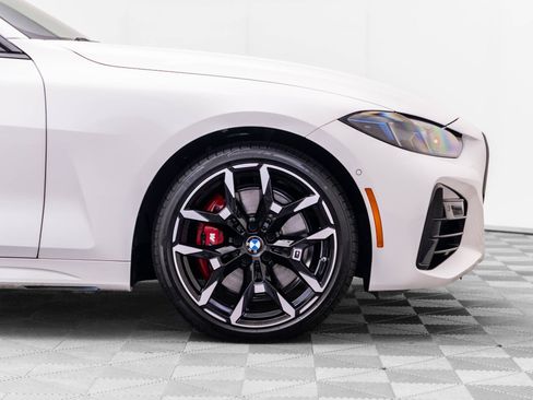 Certified 2026 BMW 440i xDrive Coupe w/ Premium Package AWD/4WD image 35