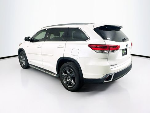 Used 2017 Toyota Highlander Limited Platinum image 5