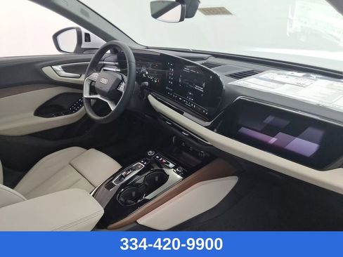 New 2025 Audi A5 2.0T Prestige image 25