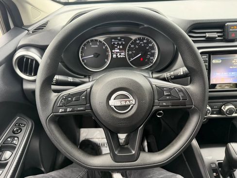Used 2024 Nissan Versa S w/ Trunk Package image 12
