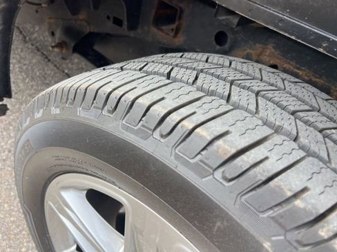 Certified 2019 Ford F150 Lariat w/ Equipment Group 502A Luxury AWD/4WD image 29