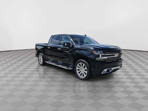 Certified 2021 Chevrolet Silverado 1500 High Country w/ Technology Package AWD/4WD image 3