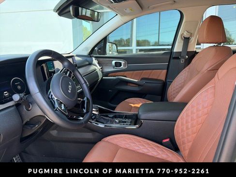 Used 2022 Kia Sorento SX Prestige w/ Rust Color Package AWD/4WD image 3