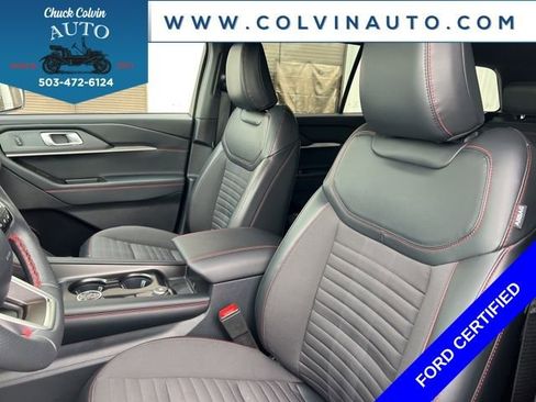 Certified 2025 Ford Explorer ST-Line w/ ST-Line Street Pack image 23