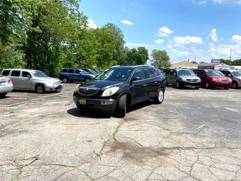 Used 2011 Buick Enclave CX image 1