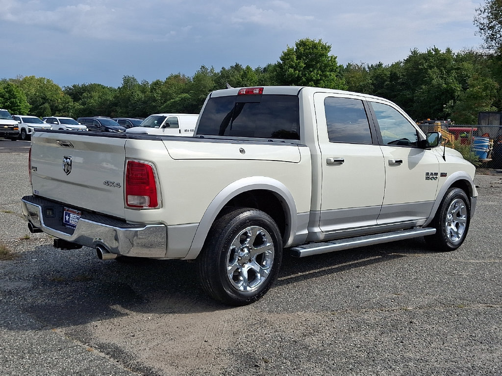 Used 2017 RAM 1500 Laramie AWD/4WD image 12