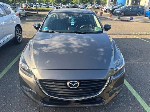 Used 2017 MAZDA MAZDA3 Sport FWD image 2