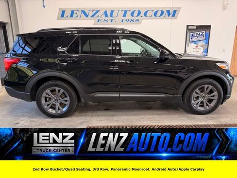 Used 2024 Ford Explorer XLT w/ XLT Sport Appearance Package AWD/4WD image 1