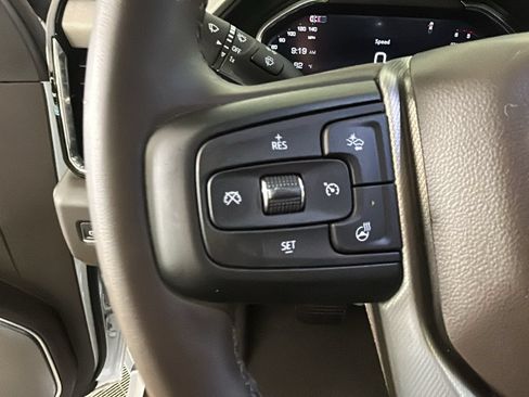 Used 2024 GMC Sierra 2500 Denali w/ Denali Reserve Package AWD/4WD image 18