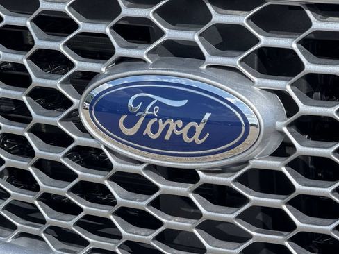 Used 2023 Ford Edge SEL w/ Convenience Package AWD/4WD image 9