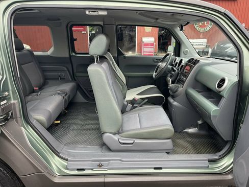 Used 2004 Honda Element EX image 11