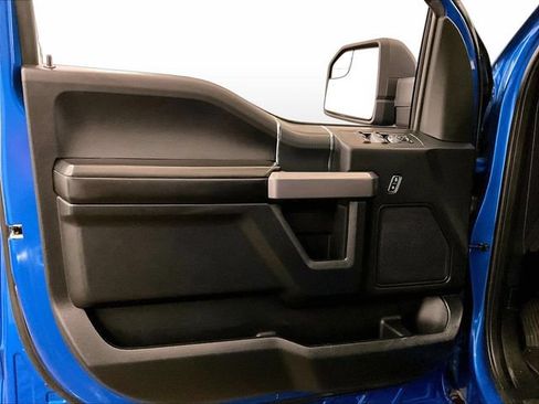 Used 2019 Ford F150 XLT w/ Equipment Group 302A Luxury AWD/4WD image 23