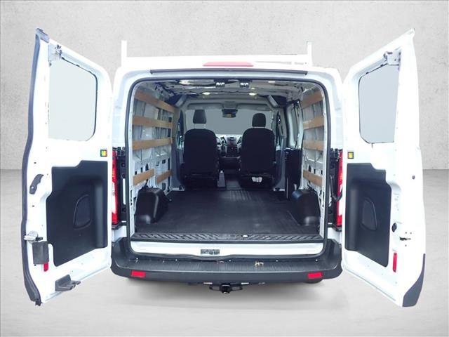 Used 2017 Ford Transit 250 130 Low Roof w/ Exterior Upgrade Package RWD image 9