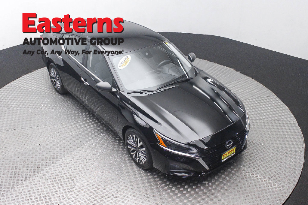 Used 2024 Nissan Altima 2.5 SV FWD image 4