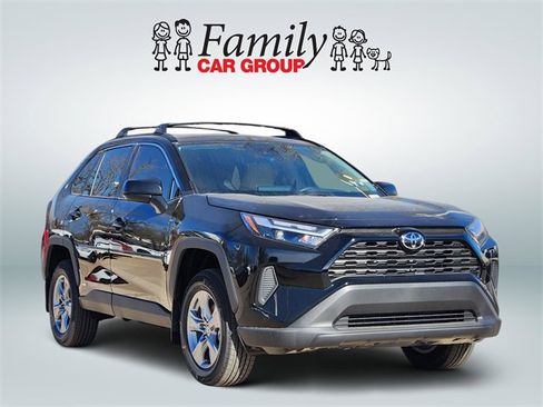 New 2025 Toyota RAV4 LE image 2