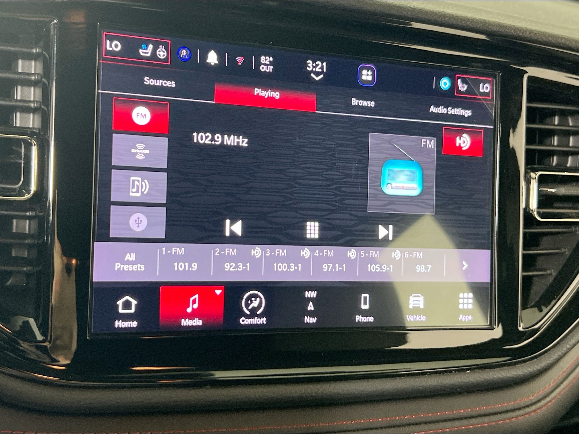Used 2023 Dodge Durango GT AWD/4WD image 15