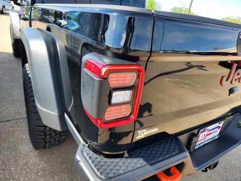 New 2026 Jeep Gladiator Mojave AWD/4WD image 5