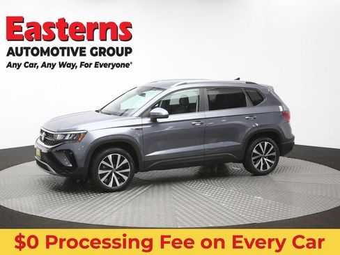 Used 2022 Volkswagen Taos SE FWD image 55