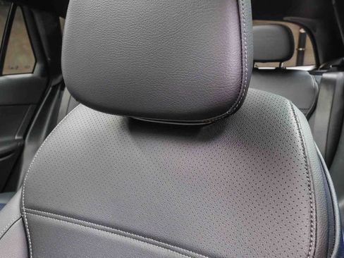 Certified 2025 Mercedes-Benz GLC 300 image 20