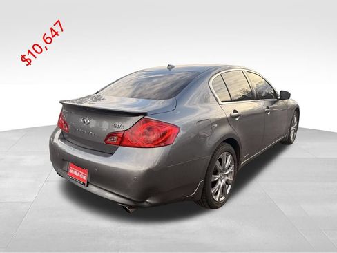 Used 2011 INFINITI G37 x Sedan AWD/4WD image 2