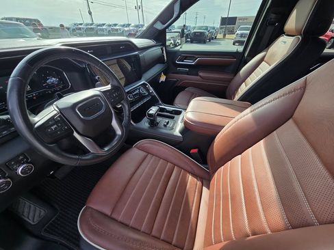 Used 2025 GMC Sierra 1500 Denali Ultimate AWD/4WD image 9