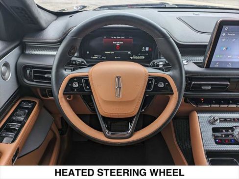 Used 2023 Lincoln Aviator Black Label w/ Dynamic Handling Package AWD/4WD image 14
