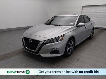 Used 2021 Nissan Altima 2.5 SV w/ SV Premium Package